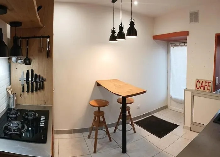 Luminous Step-free Apartment! Appartement Piégut-Pluviers