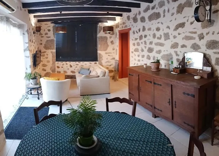 Luminous Step-free Apartment! Appartement Piégut-Pluviers